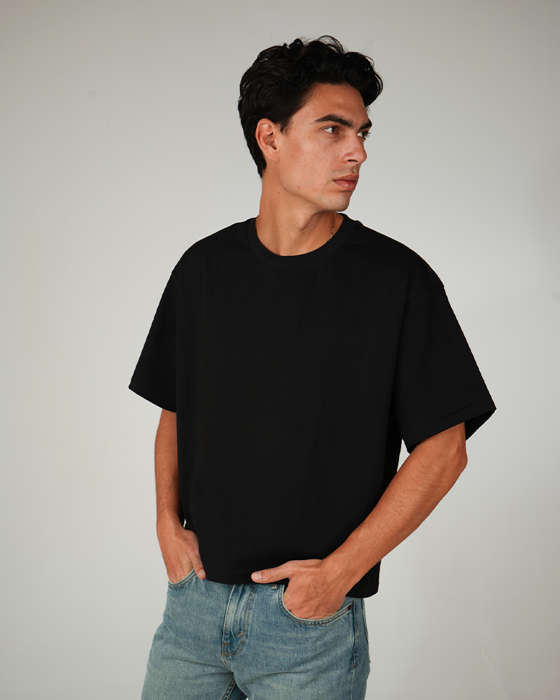 Detalle tejido camiseta boxy fit negra 250 gramos